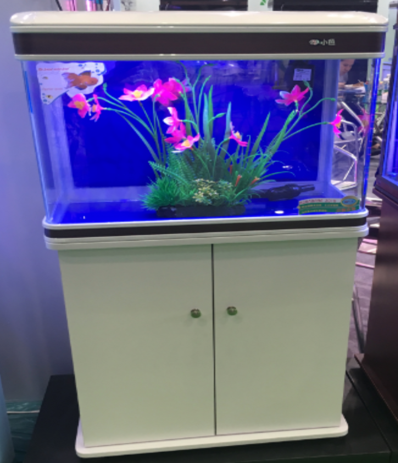 Aquatees D600 | 83L Luxury Aquarium & Integrated Storage Cabinet